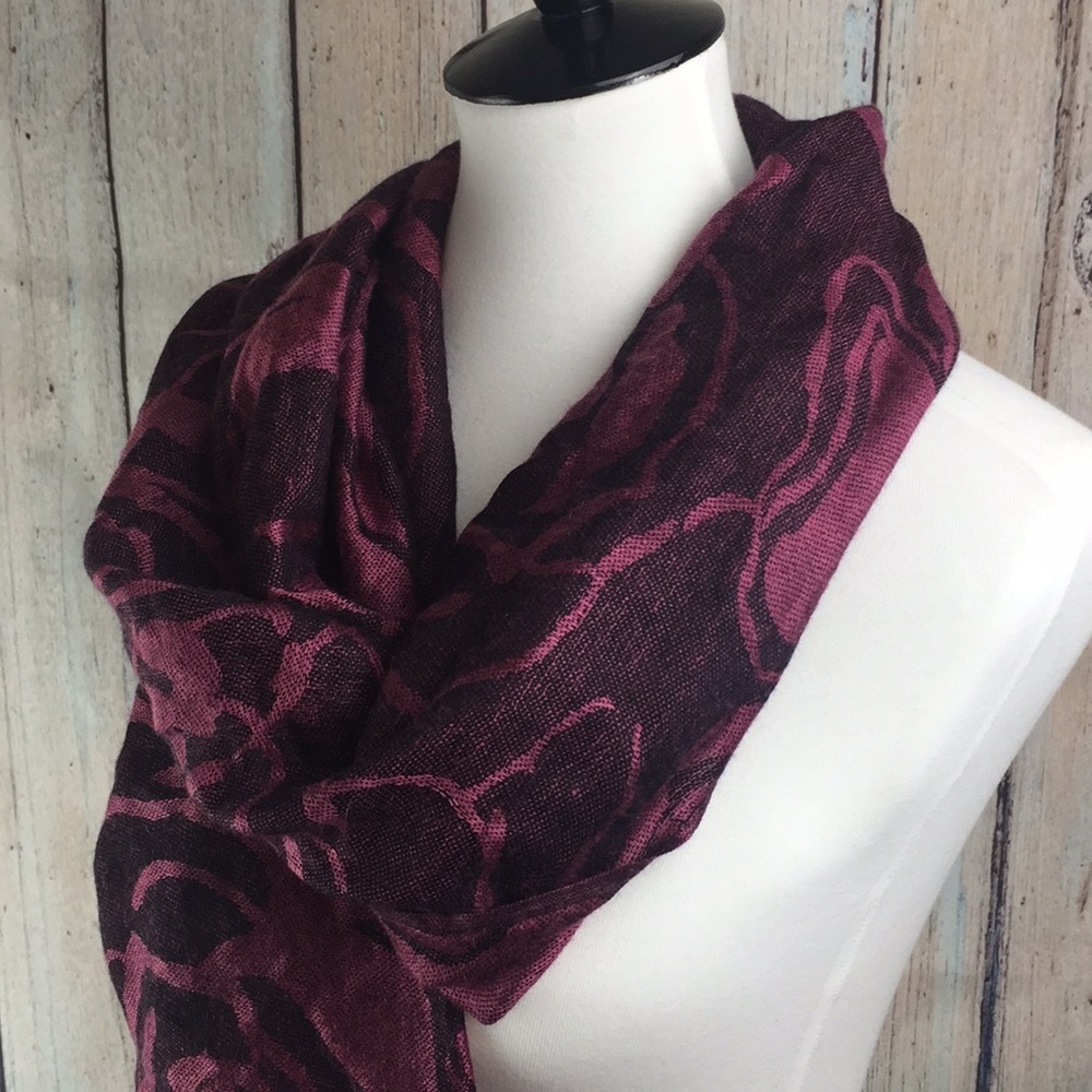Pink Rose Pattered Wrap Scarf